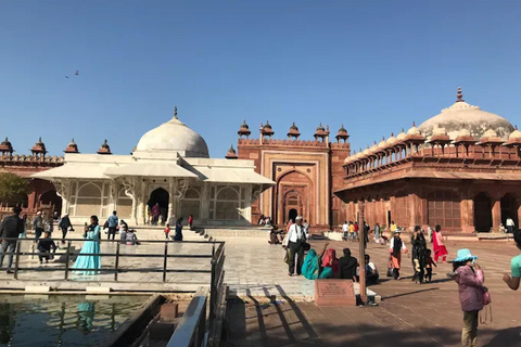 From Agra: Fatehpur Sikri Guided Tour Guide Tour Only