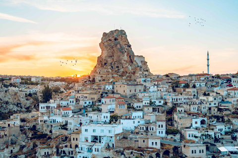 Cappadocië: Rode rondleiding (inclusief lunch, gids, entreegelden)