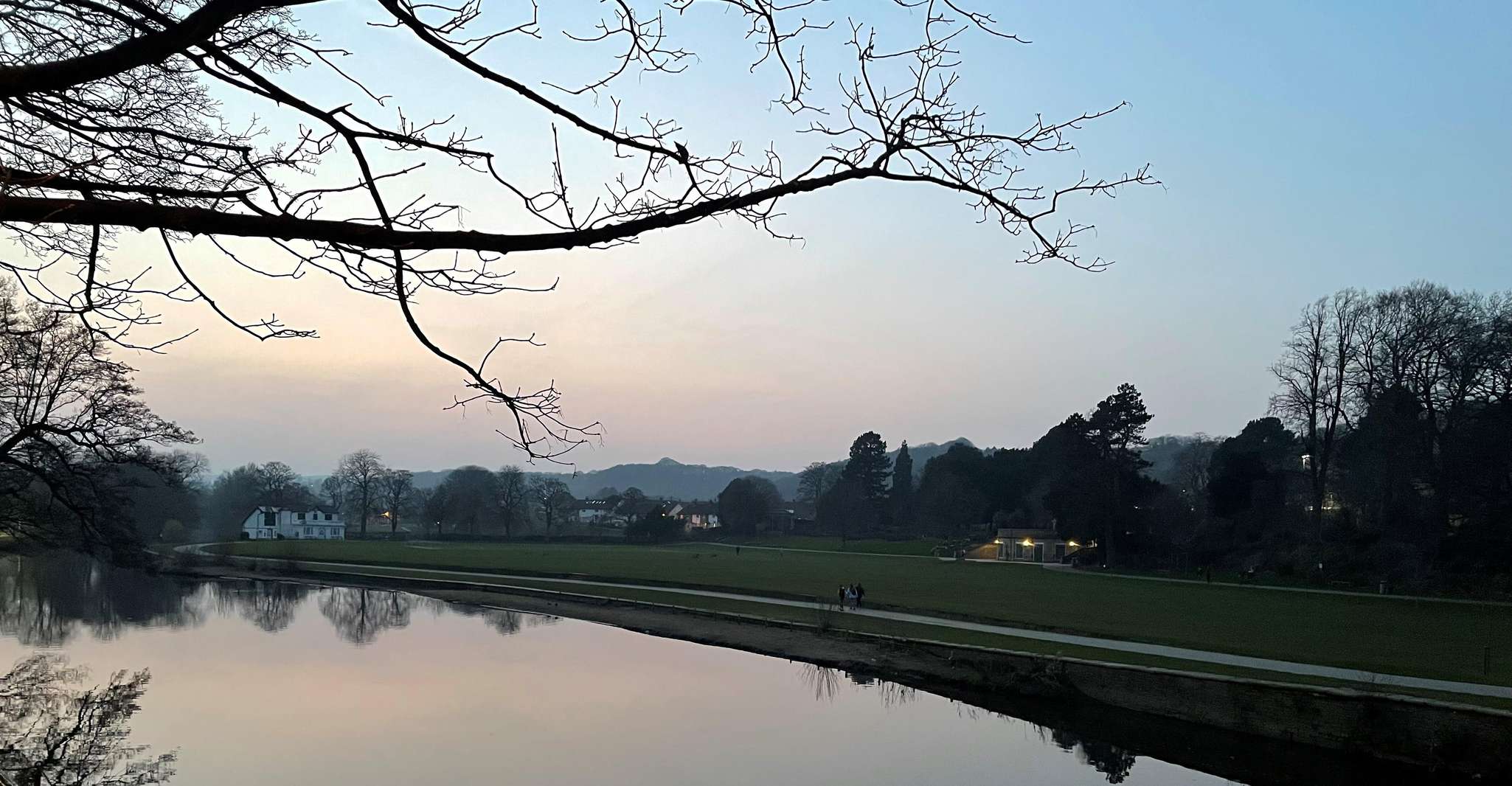 Saltaire, пешеходная экскурсия с гидом на полдня - Housity