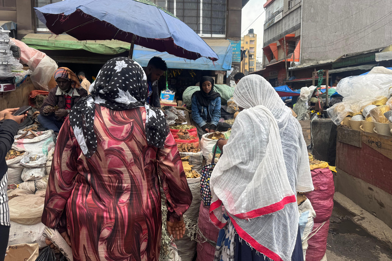 Addis Abeba: Stadtführung mit Abholung vom HotelAddis Abeba: Stadtrundgang mit Abholung vom Hotel