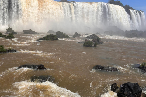 Excursión de un día a los lados brasileño y argentino de las Cataratas de Iguazú