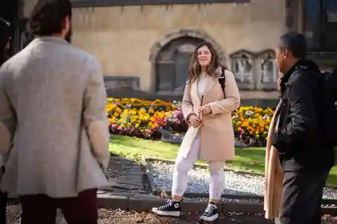Edinburgh: Old Town Walking Tour with Castle Entry