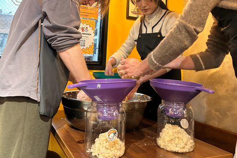 Aprende y elabora Makgeolli en una cervecería tradicionalAprende y elabora makgeolli en una cervecería tradicional