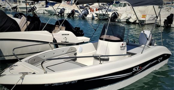 Benalmádena: Keine Qualifikation erforderlich! Du bist der Kapitän!