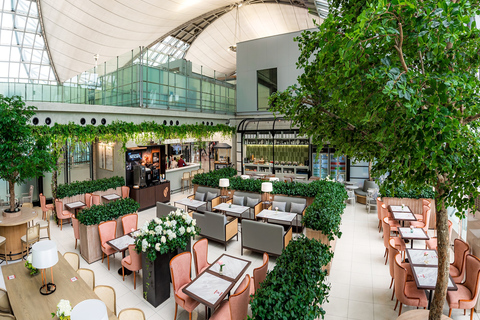 BKK Bangkok Suvarnabhumi Intl. Airport: The Coral Lounge IT INTL DEP: The Coral Finest Business Class Lounge(Cosmo)