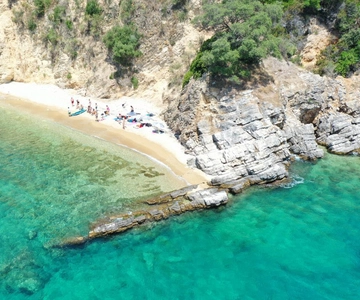 From Ksamil: Tongo Island Boat Tour with BBQ Lunch