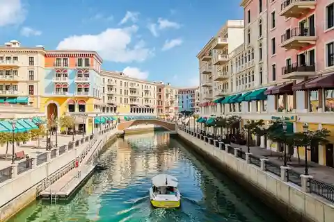 Doha: Private Ganz- oder Halbtagestour mit Guide & Transfer