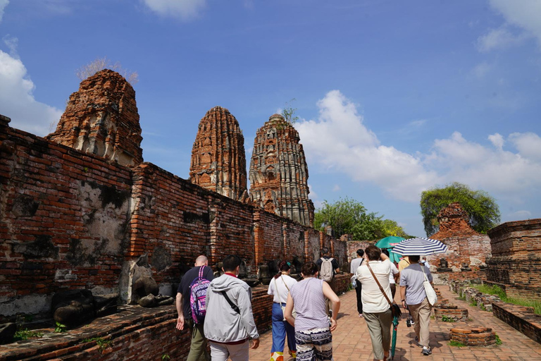 From Bangkok: Ayutthaya Day Trip with Cruise & Buffet Lunch