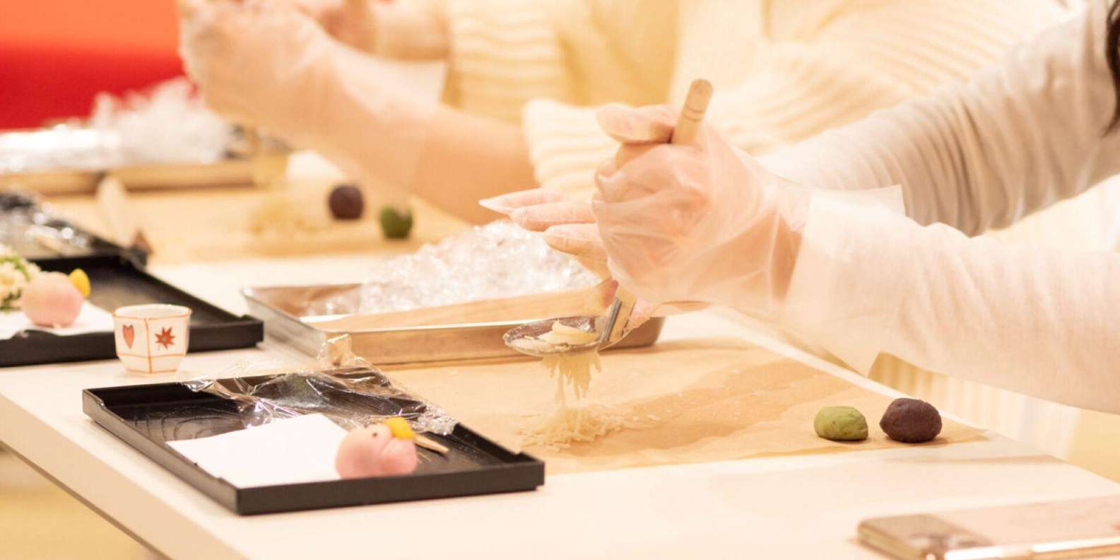 Kyoto: Japanese Traditional Sweets Making and Tea Ceremony