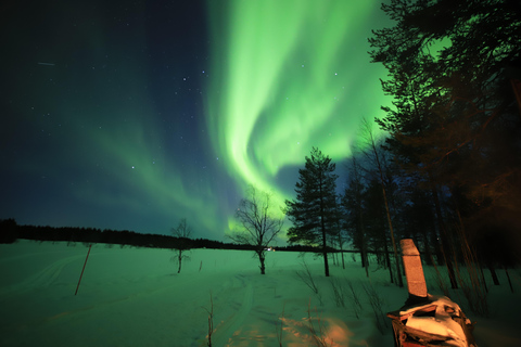 Levi: La magia dell&#039;aurora boreale - Osservazione delle stelle con il telescopioLevi: La magia dell&#039;aurora boreale – Osservare le stelle con il telescopio