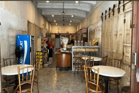 Yogyakarta: Javanese Photo Experience with Coffee Tasting