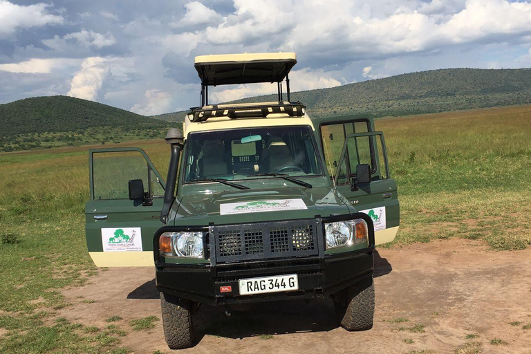 Kigali: Safari de dia inteiro no Parque Nacional de AkageraViagem de 1 dia ao parque nacional de Akagera