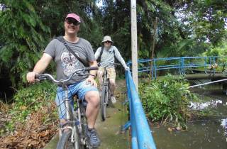 Erstaunliche Bangkok Wochenend-Radtour mit schwimmendem Markt