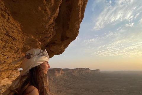 Riyadh: Adventure Edge of the World