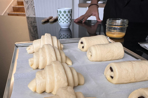 Paris: Croissantbakningskurs med en kockCroissant-bakningskurs med en kock