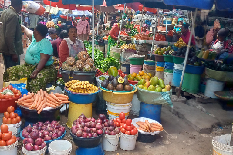 Arusha: Traditionell matlagningskurs i Tanzania och rundtur på lokal marknad