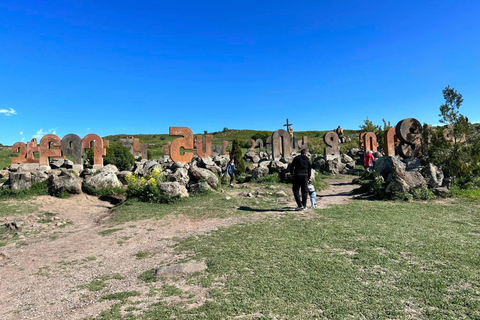 Excursión al Monte Aragats-Monasterio de Saghmosavanq-Parque del Alfabeto