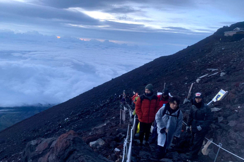 Mt Fuji 2-Day Hiking Tour With Onsen Experience From Tokyo Departure From Ueno Station