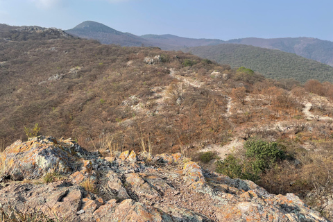 25 Min. from Oaxaca: A Scenic Hike Above the Central Valleys