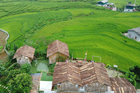 Desde Hanoi: Excursión de senderismo de 2 días a Sapa (Dormir en casa de familia)
