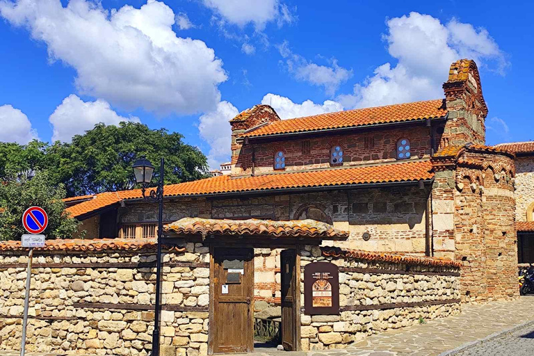 From Varna: Nessebar Day Trip with Optional Wine Tasting