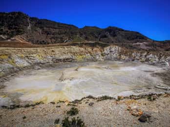Boat Trip to Nisyros-Mandraki with Lunch & Transfer