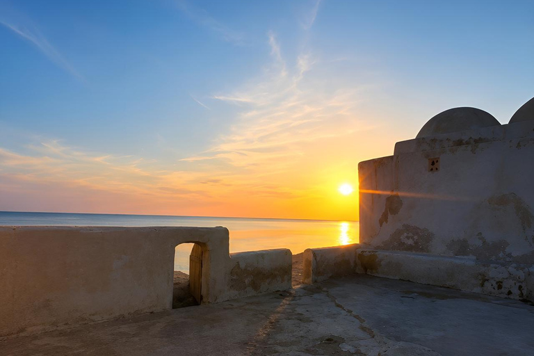 From Djerba: Explore the island at sunset with mint tea Secrets of Djerba: Mahboubine, Guellala & Ajim