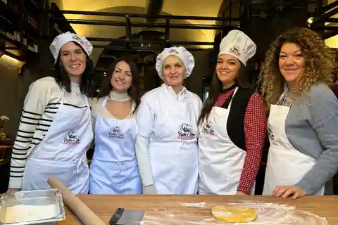 Roma : Lezioni di Pasta fatta a mano e Tiramisù