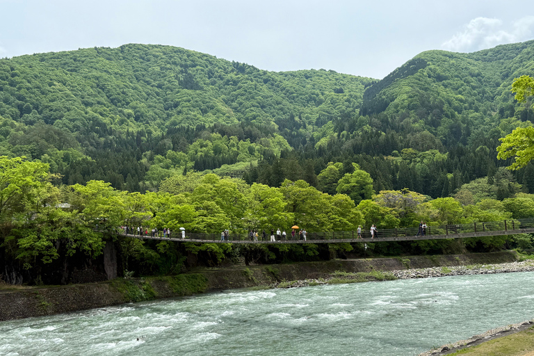 Kanazawa: Shirakawago, Gokayama, and Takayama Full Day Trip