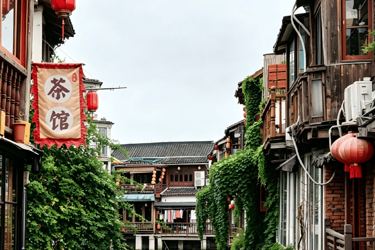One Day in Shanghai: Jade Buddha Temple · M50 · Zhujiajiao