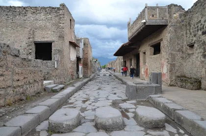 Erlebnistour: Tagestour nach Pompeji, zum Vesuv und mit Weinprobe Erlebnistour: Tagestour nach Pompeji, zum Vesuv und mit Weinprobe
