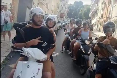 Scooter Tour: Explore Belém and Cascais Scenic Delights