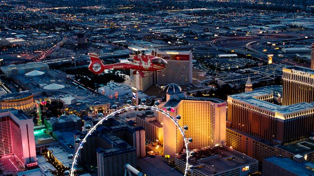 Las Vegas: Nacht-Hubschrauberflug über den Las Vegas Strip