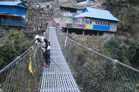 Pokhara: 4 Day Poon Hill Trek with 3 Day National Park Tour