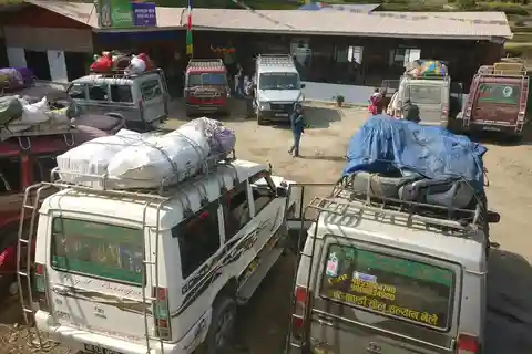 Kathmandu to Dharapani Transfer - Way to Annapurna Circuit