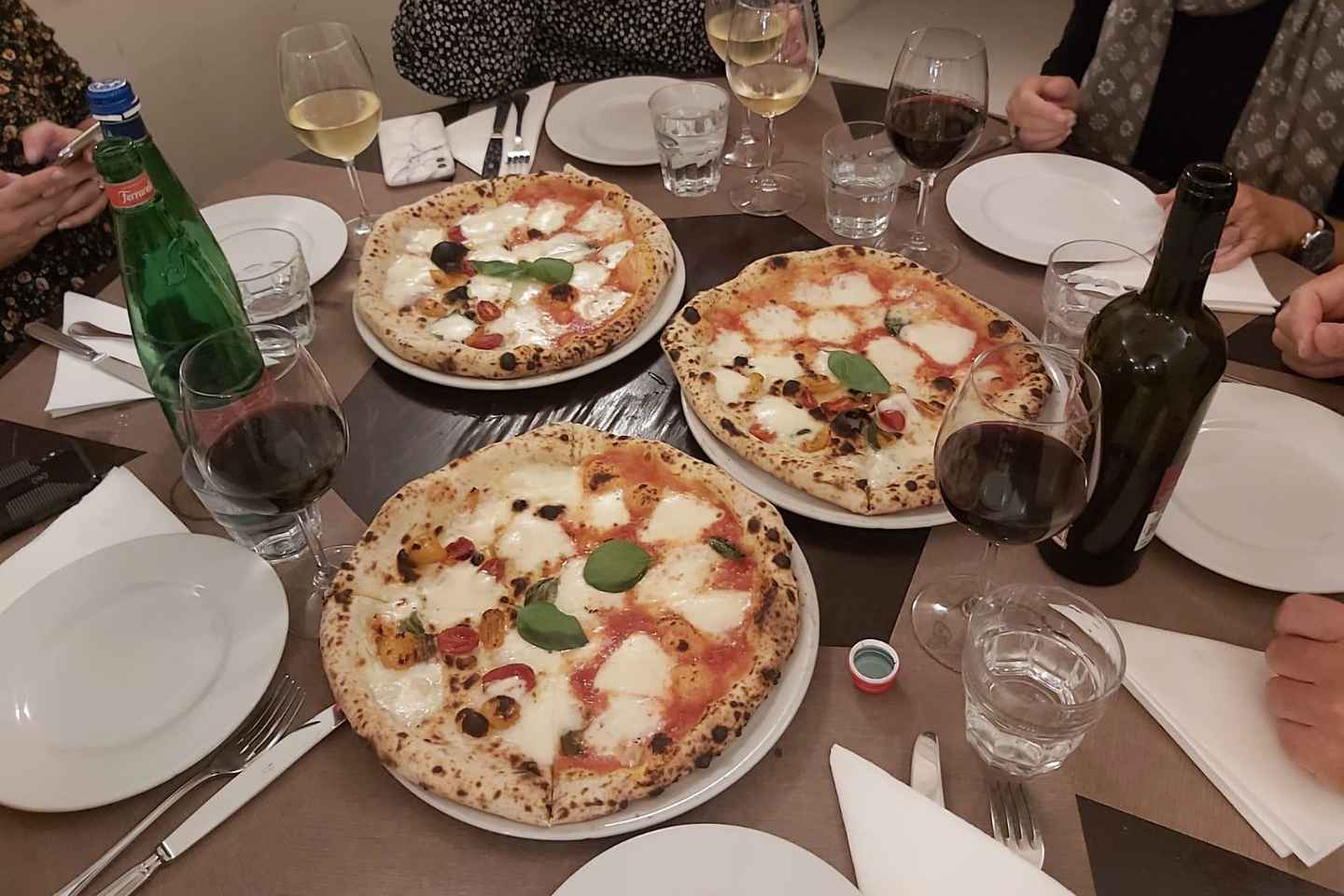 Rome : Atelier de Fabrication de Pizza avec Vin et Tiramisu