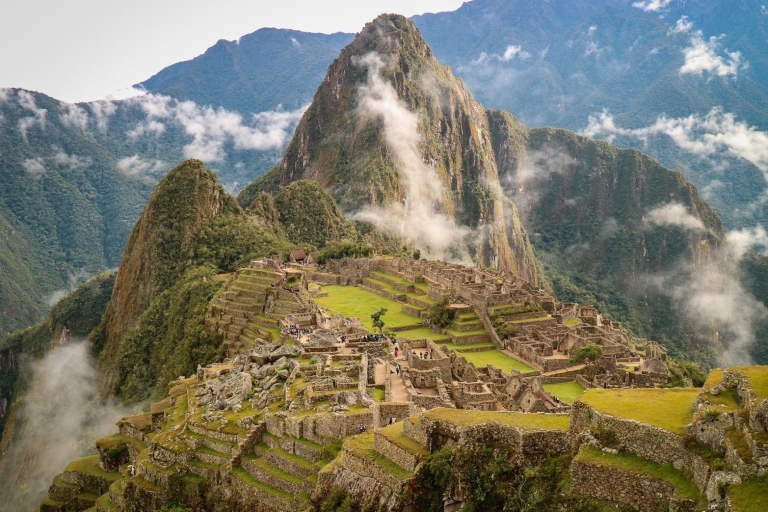 From Cusco: One-Day Round Trip to Machu Picchu by Train Machu Picchu Vistadome Train Experience