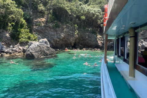 Kusadasi: Boat Trip with Transfers, Lunch & Unlimited Drinks