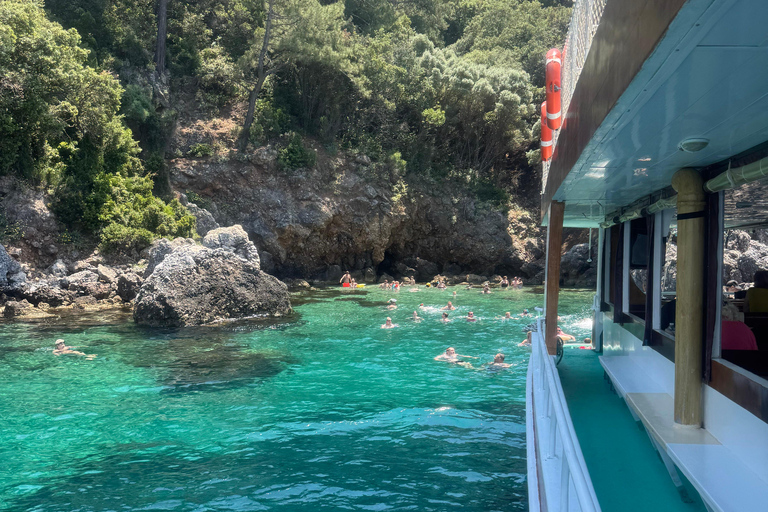 Kusadasi: Boat Trip with Transfers, Lunch & Unlimited Drinks