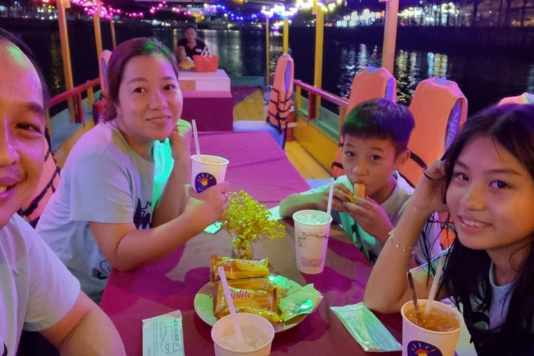 1 hour Nhieu Loc boat tour experience: A Glimpse of Saigon Releasing Fish