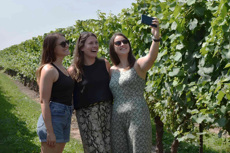 Von Toronto aus: Niagara-on-the-Lake, Wein- und Schokoladentagestour