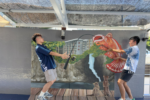 Hong Kong: Sampan Tour, Lamma Island, and Seafood Lunch