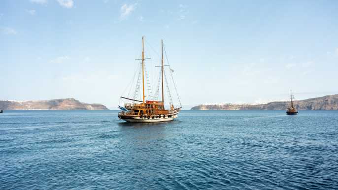 Santorini: crucero por las islas volcánicas y aguas termales