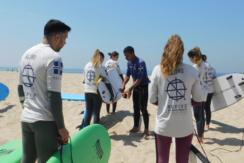 Porto: Lekcja surfingu z pierwszą szkołą surfingu w Porto!