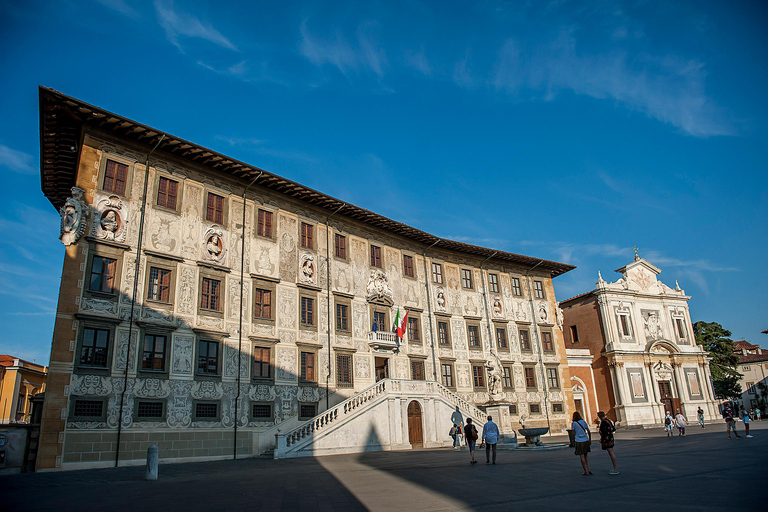 Tour privato di Pisa e Lucca e biglietto per la Torre Pendente