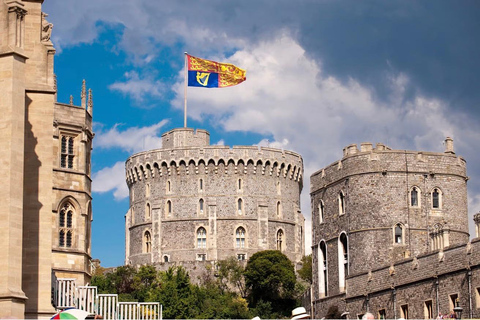 From London to Windsor Castle Private Tour with Driver