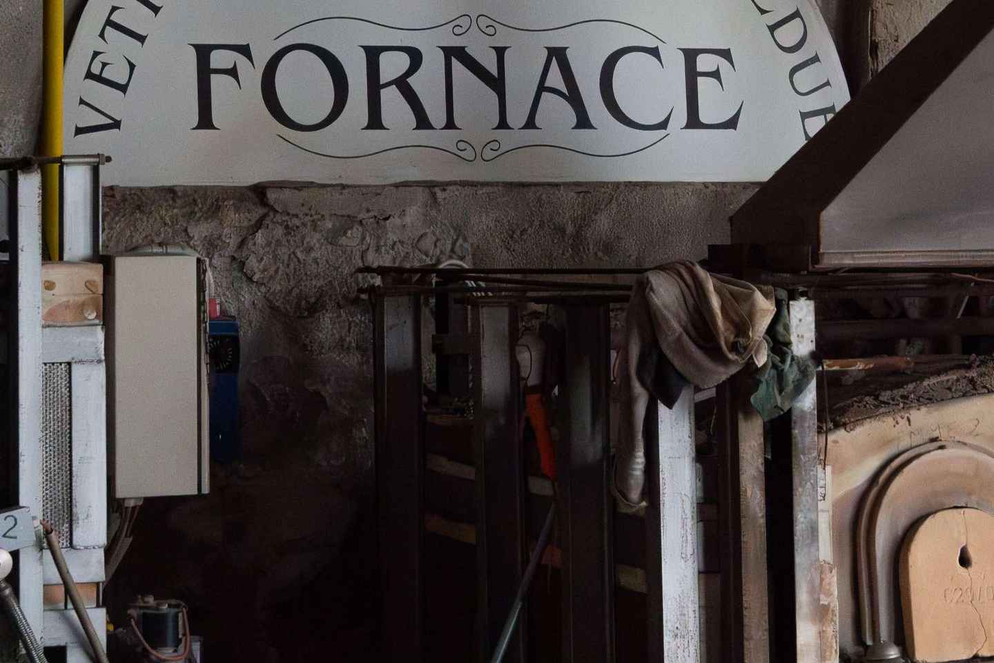 「ヴェネツィア: ムラーノ・ブラーノ・トルチェッロガラス工房ツアー」