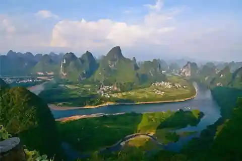 Colina de Xianggong: Recorrido Fotográfico Icónico del Amanecer