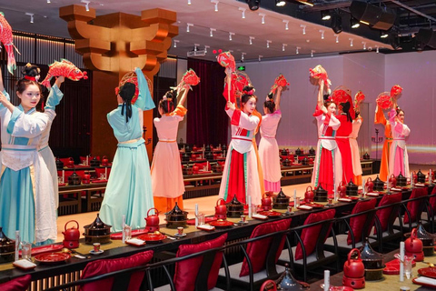 Jinan: Immersive Palace Banquet with Show VIP Seats for Dinner (Makeup & Costume Not Included)