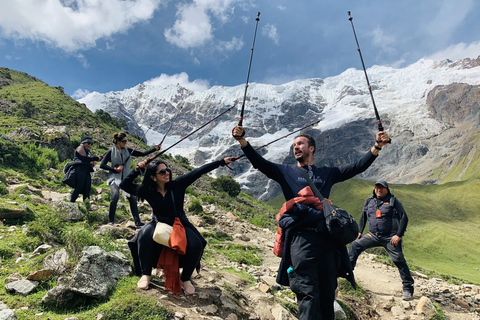 Z Cusco: Jezioro Humantay ze śniadaniem i lunchem w formie bufetu